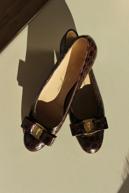Vintage Salvatore Ferragamo Embossed Leather Pumps