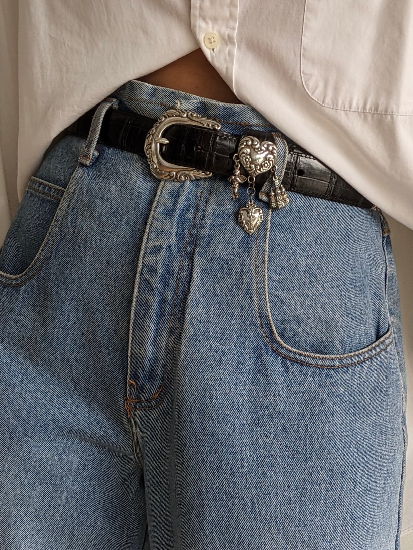 Favorite Vintage Onyx Leather & Hanging Charms Belt
