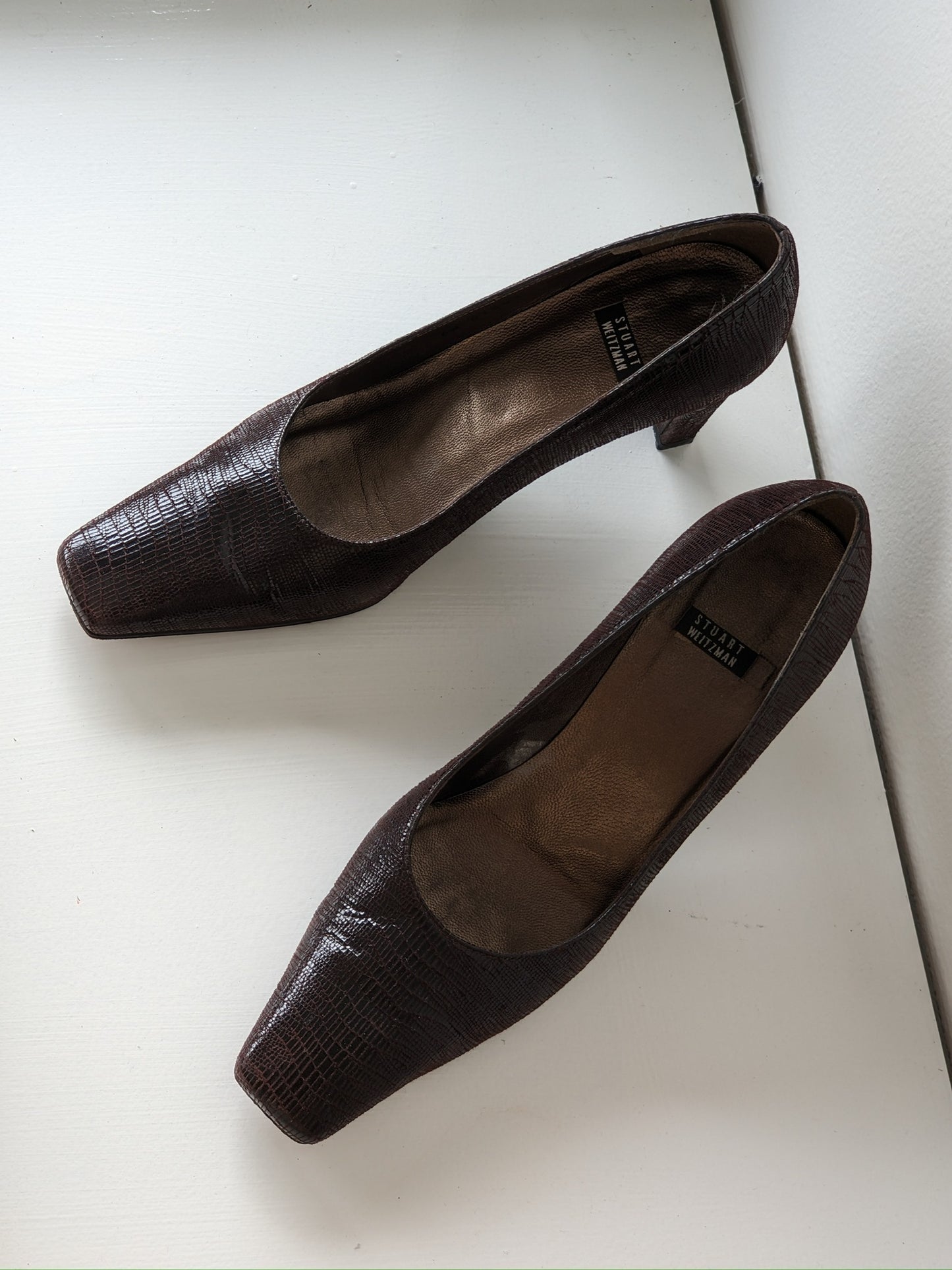 Vintage Stuart Weitzman Espresso Reptile Embossed Leather Pumps