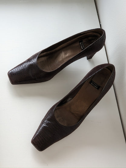 Vintage Stuart Weitzman Espresso Reptile Embossed Leather Pumps