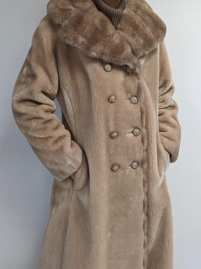 Luxury Vintage Latte Faux Fur Coat