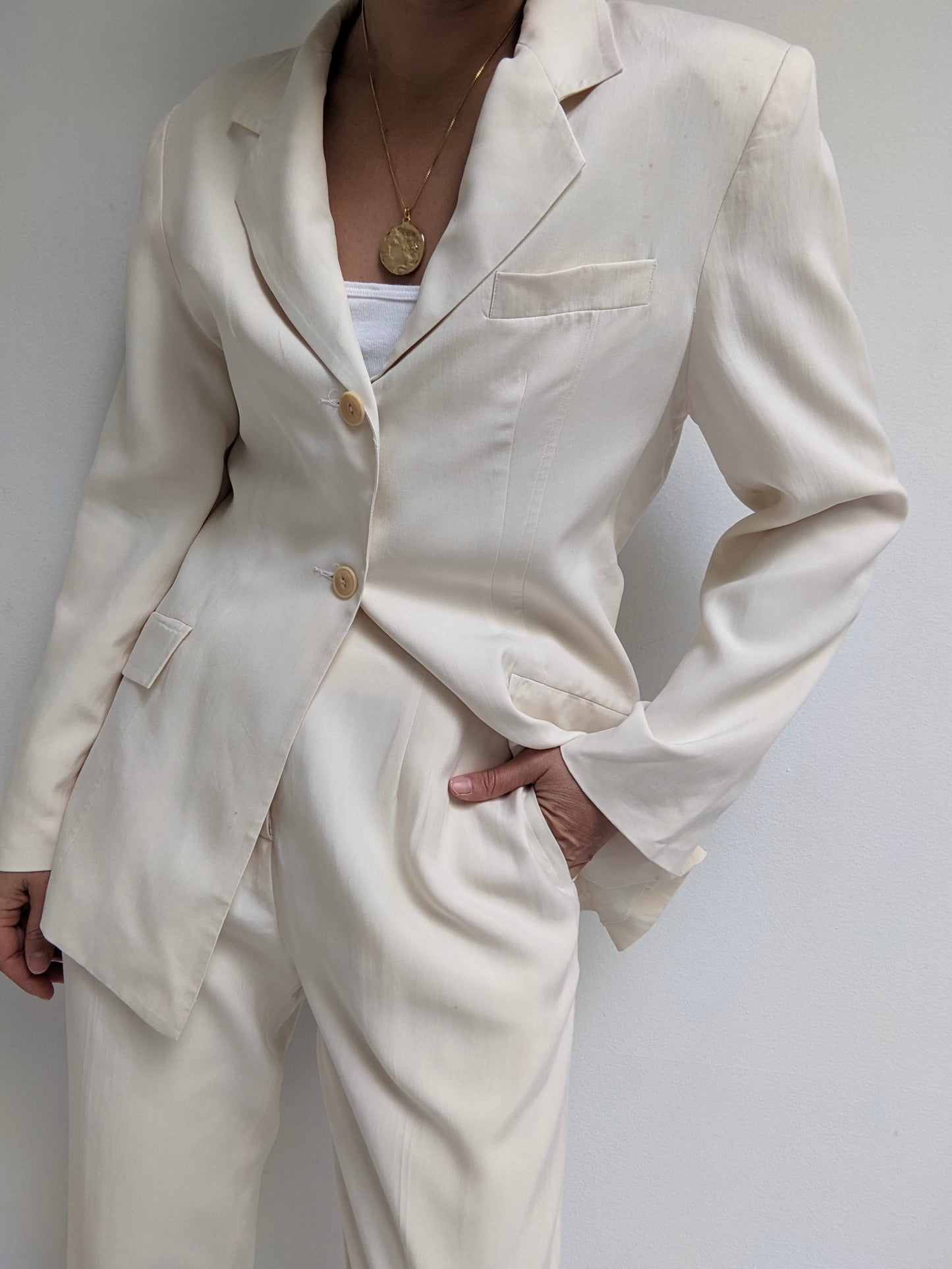 Stunning Vintage Cream Silk Pantsuit