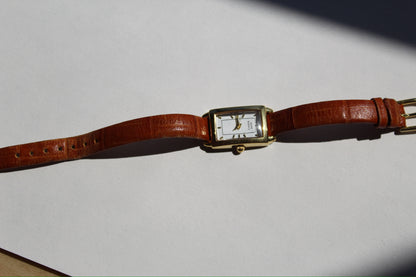 Vintage Anne Klein II Leather Strap Watch