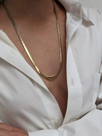 Vintage Gold-Toned Herringbone Chain