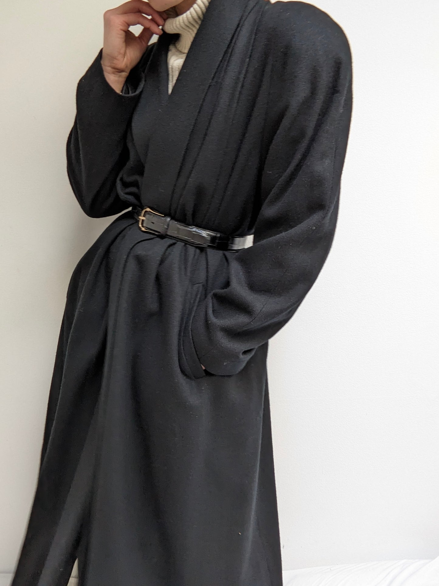 Vintage Onyx Pleated Open Wool Coat