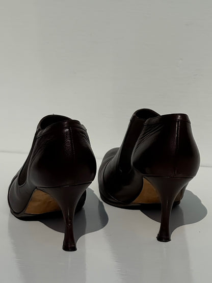 Vintage Manolo Blahnik Cocoa Leather Ankle Boots