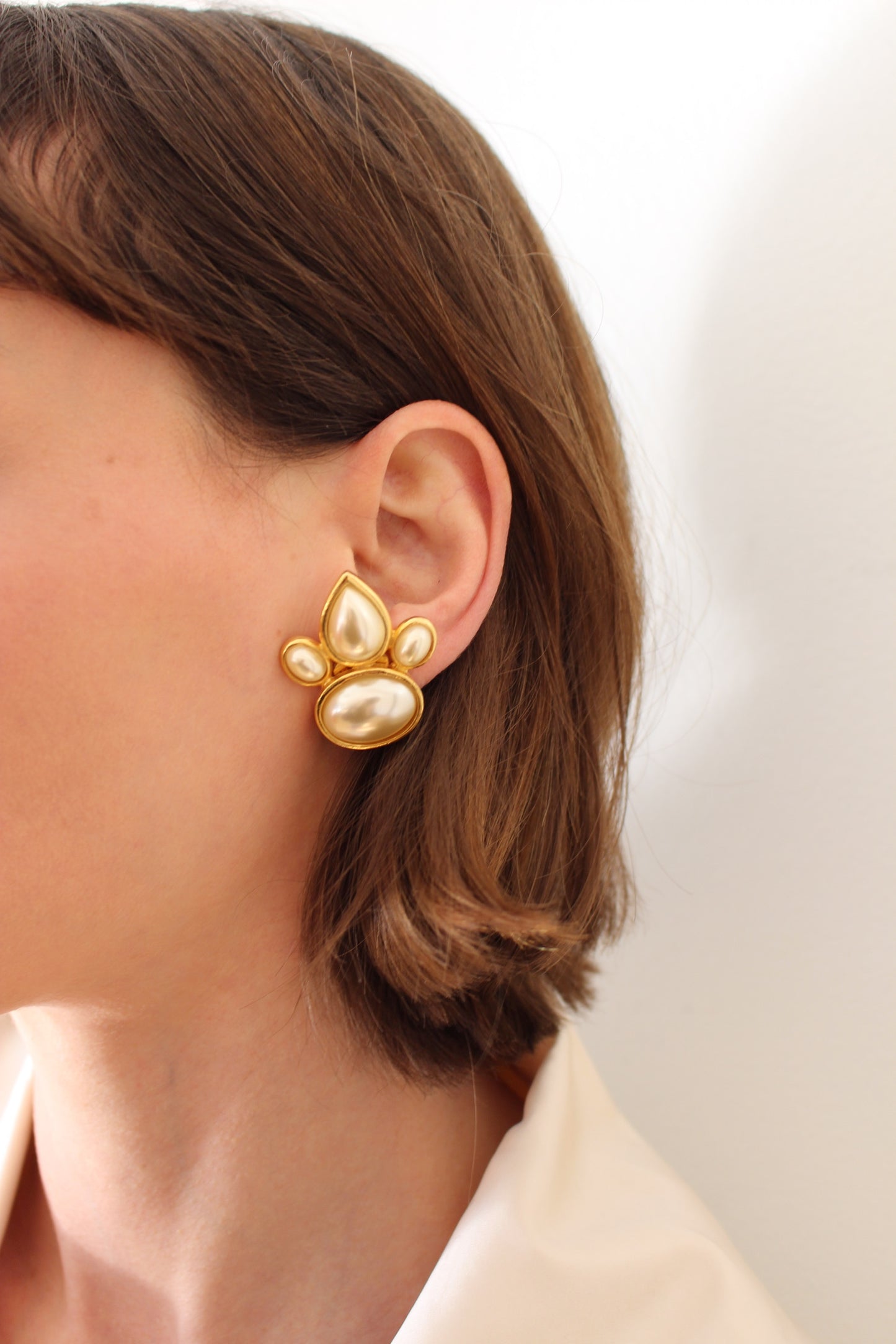 Elegant Vintage Gold & Faux Pearl Earrings