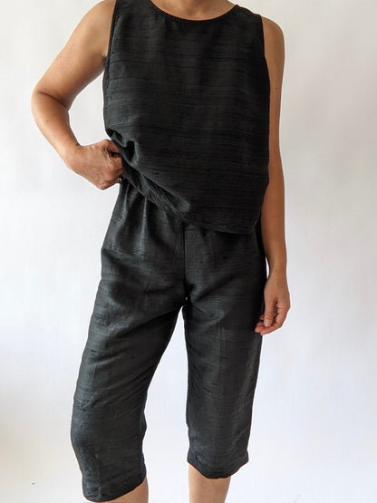 Rare Vintage Caviar Woven Silk Capri & Top Set