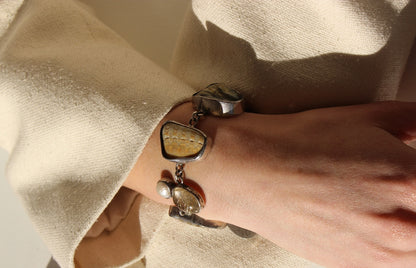 Amazing Vintage 925 Cabochon Stone & Pearl Toggle Bracelet