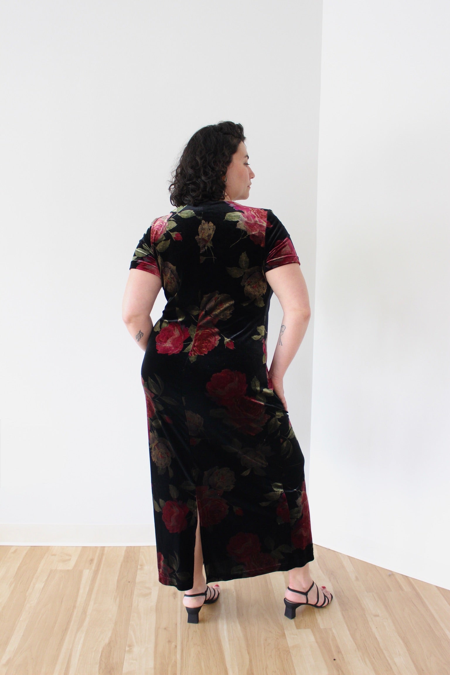 90s velvet dress Vintage Black Crushed off Shoulder Gold Lace Collar by Rampage Size 5 Vintage 90s Velvet Party Dress