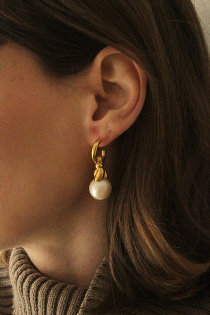 Elegant Vintage Gold Hoop & Faux Pearl Drop Earrings