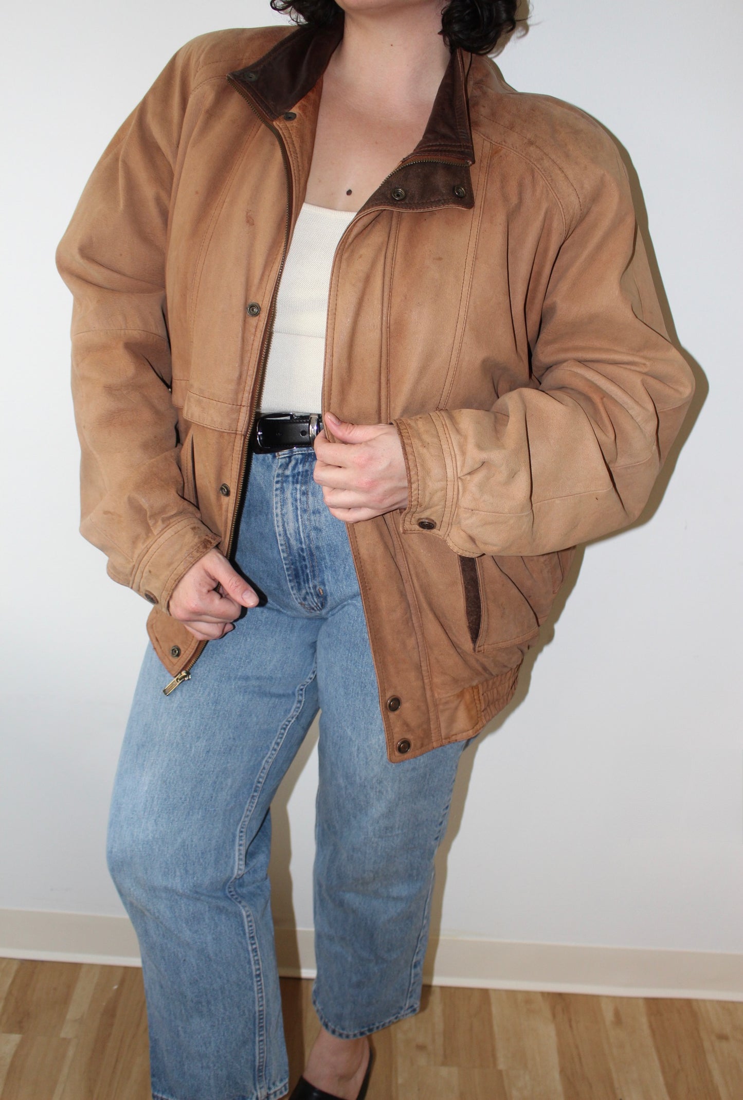 Vintage Saddle Brown Leather Bomber Jacket