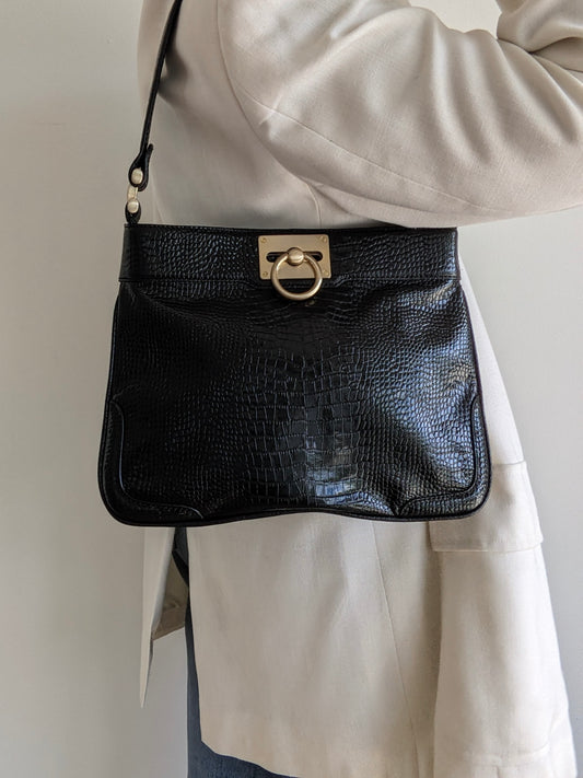 Stunning Vintage Lizard-Embossed Leather Purse