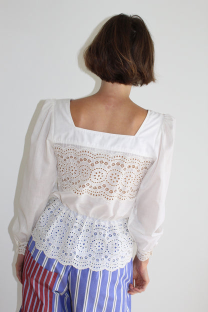 Beautiful Vintage Ivory Eyelet Blouse