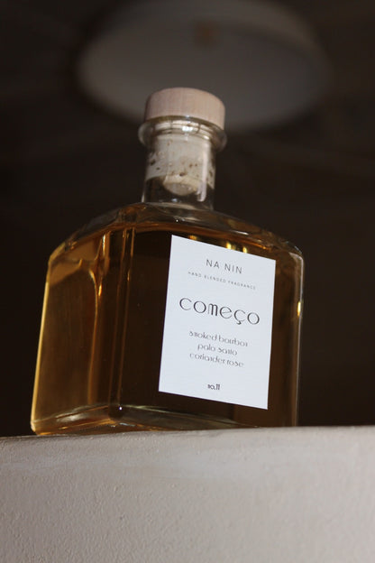 Começo No. 11 Reed Diffuser / Smoked Bourbon, Palo Santo, Coriander Rose