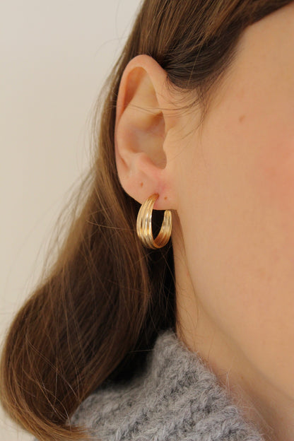 Vintage Ribbed Gold Hoops