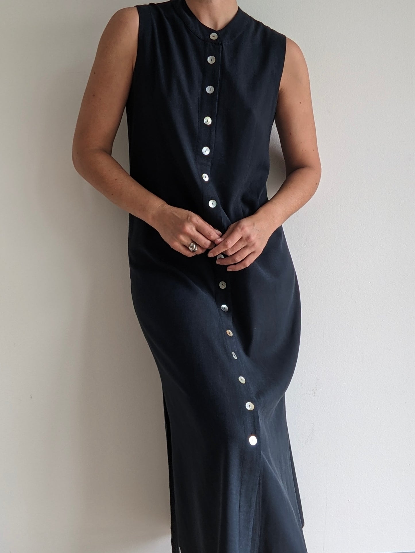 Beautiful Vintage Sleeveless Caviar Silk Dress