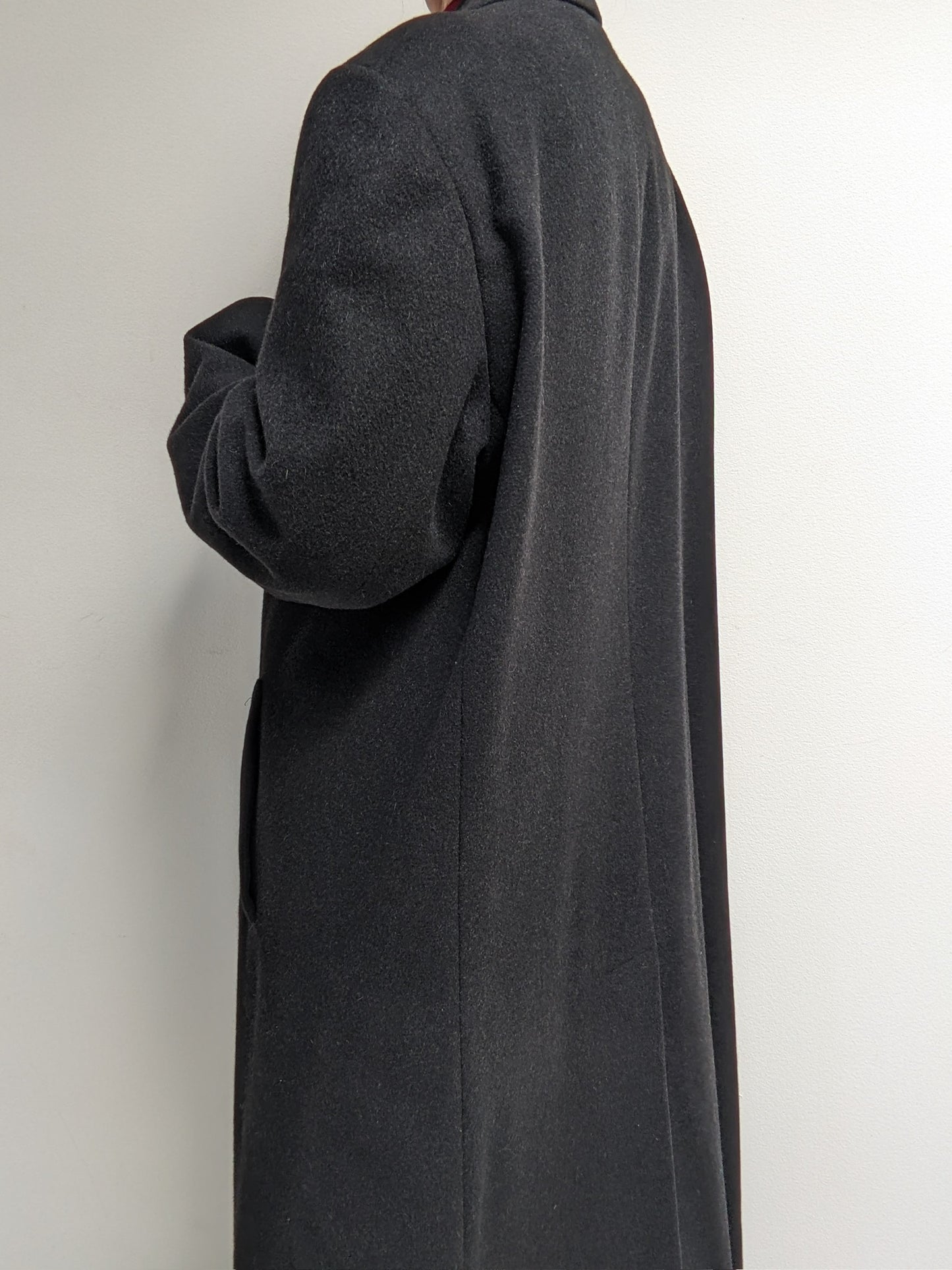 Luxurious Vintage Pure Cashmere Coat