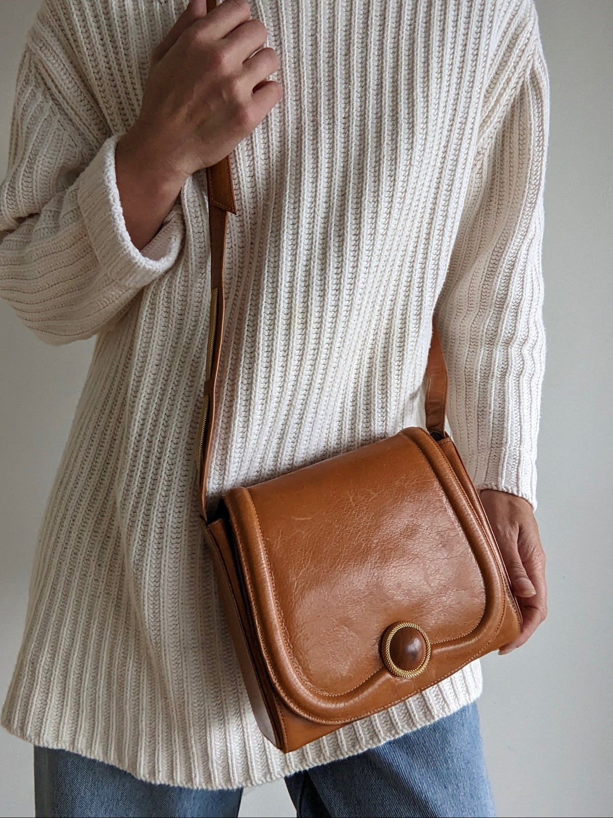 Amazing Vintage Honey Leather Purse