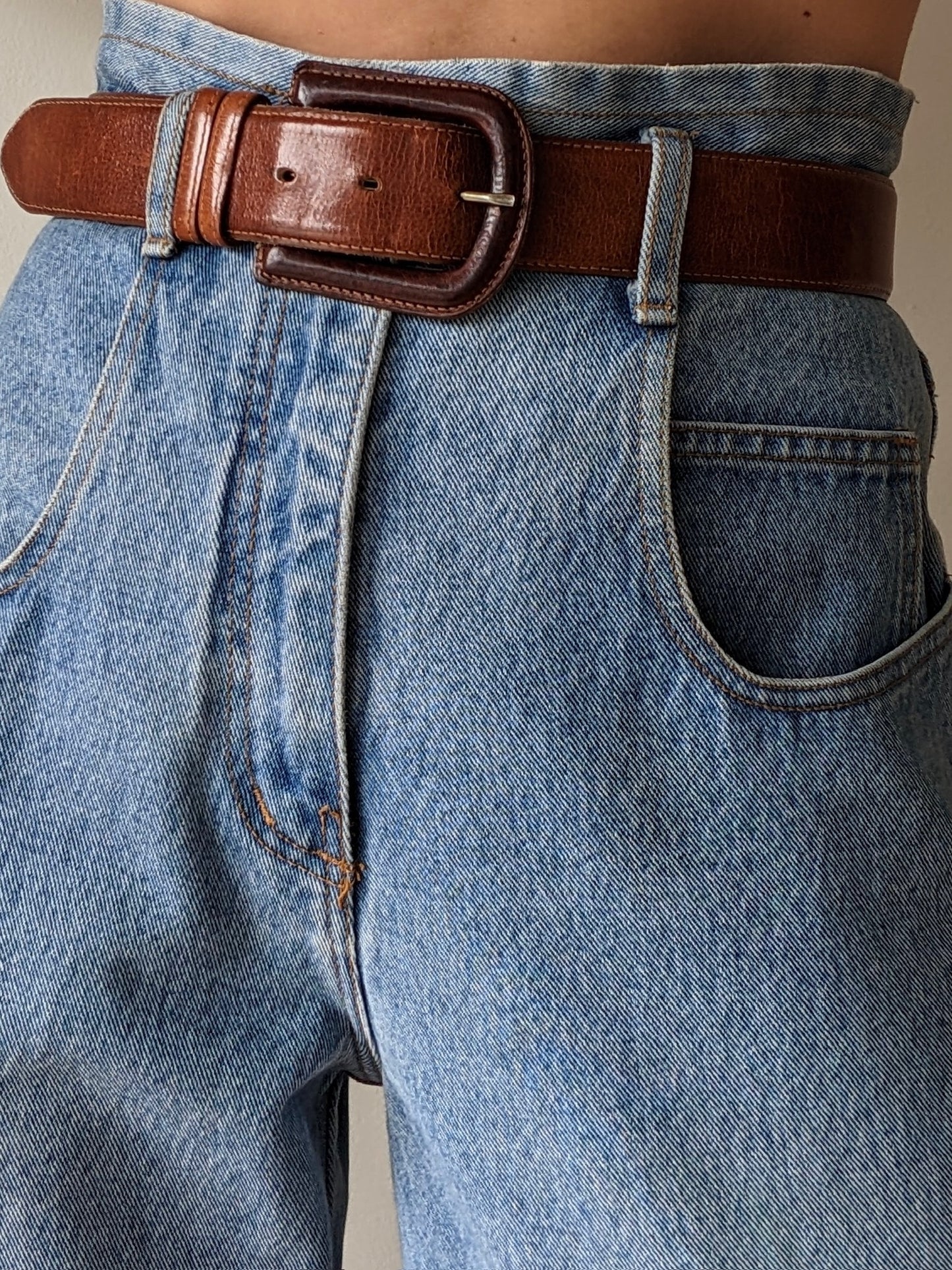 Classic Vintage Cognac Leather Belt