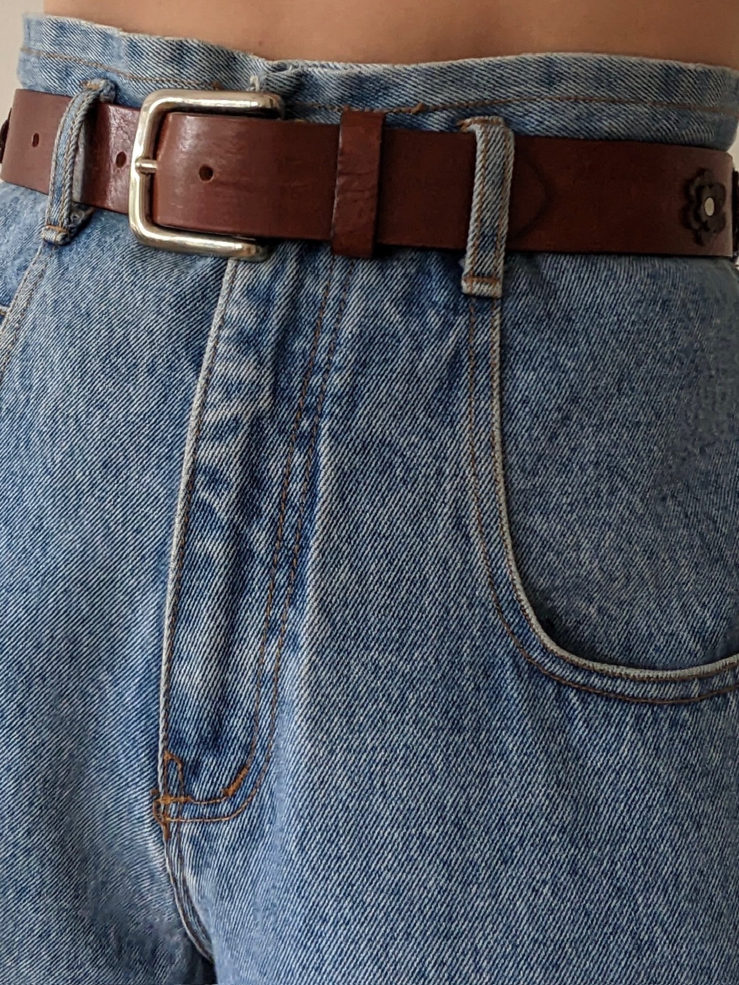 90s Flower Appliqué Leather Belt