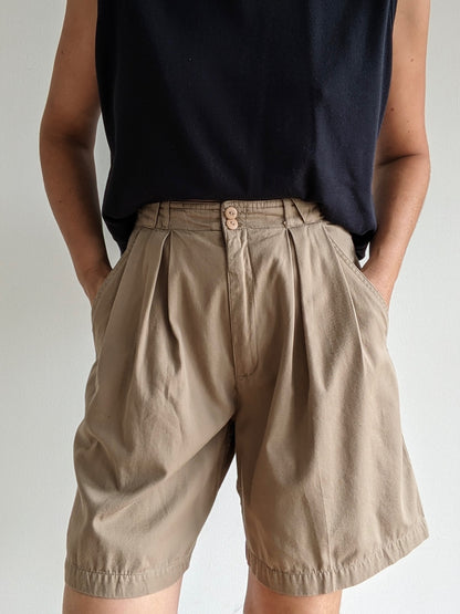 Vintage Pleated Camel Khaki Shorts