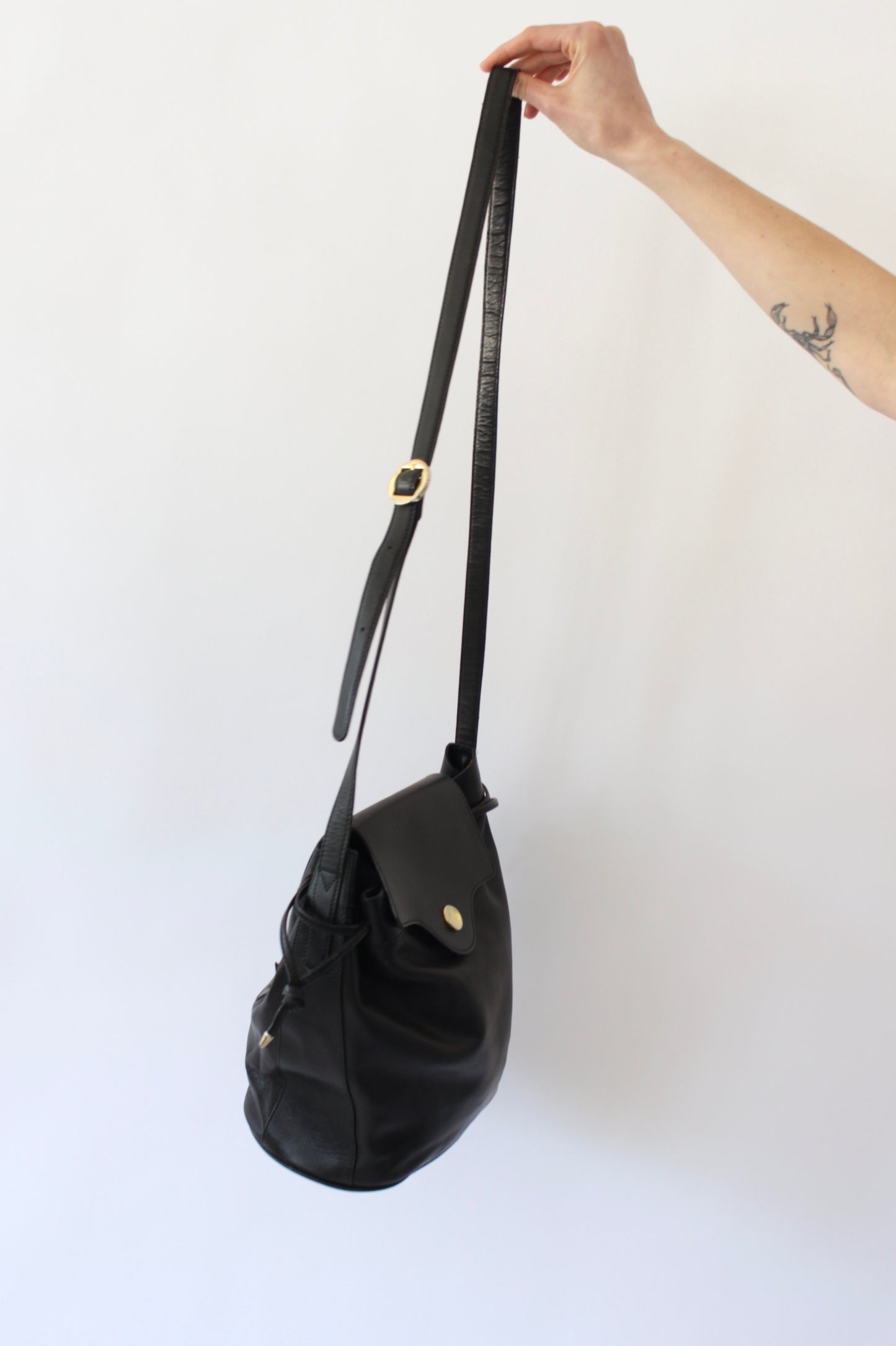 Vintage Movado Onyx Leather Bucket Bag