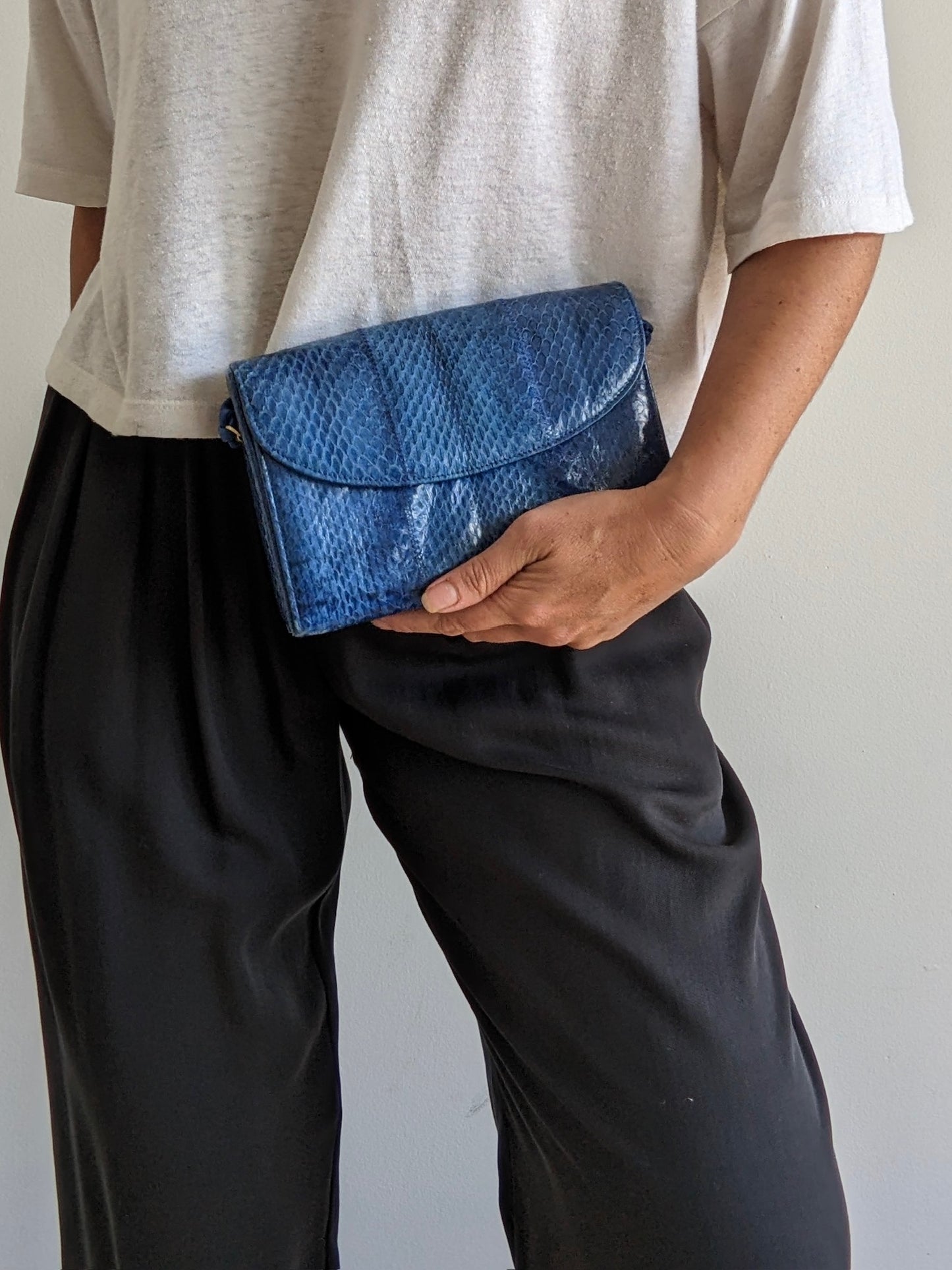 Amazing Vintage Azure Snakeskin Purse