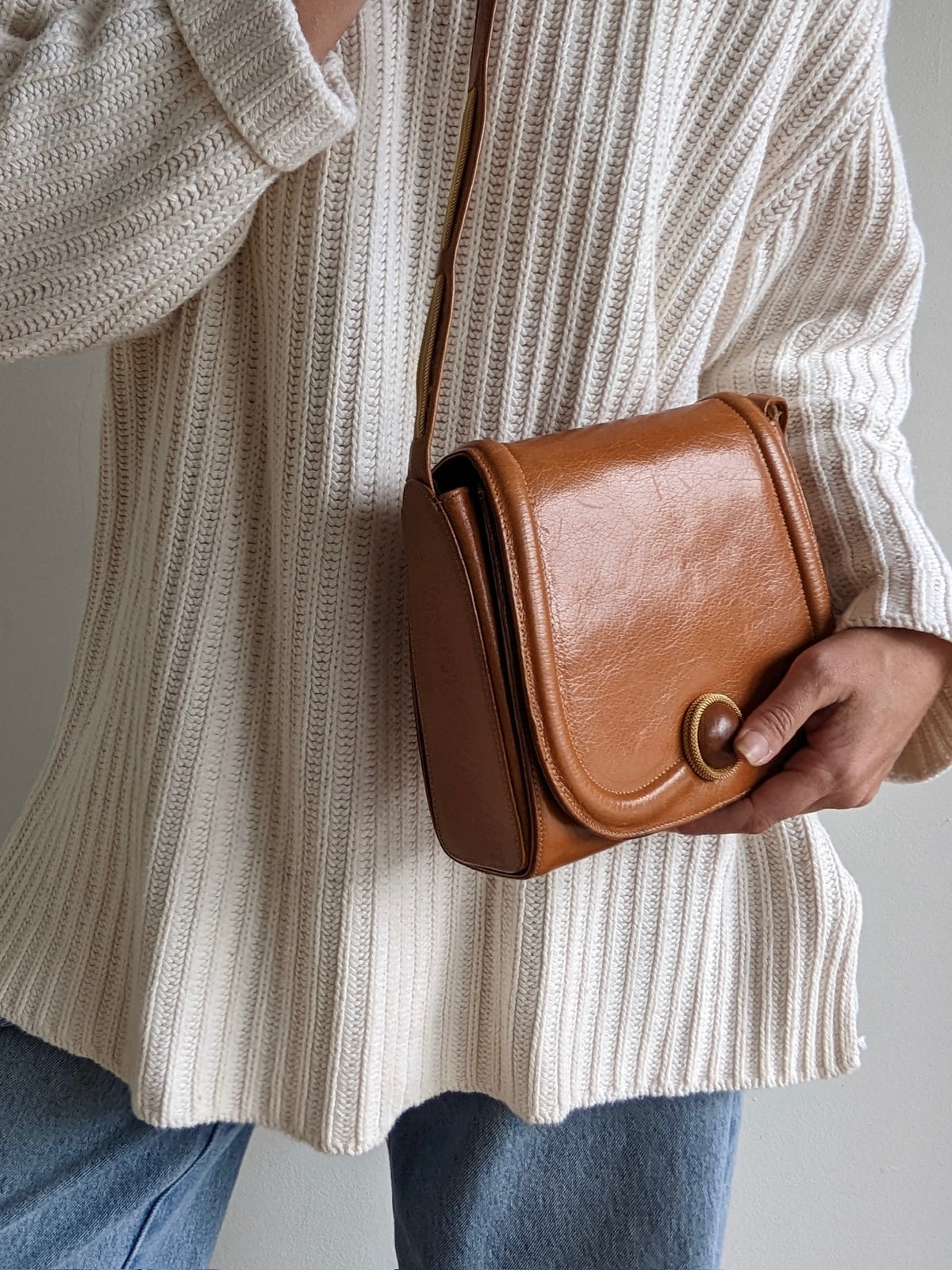 Amazing Vintage Honey Leather Purse