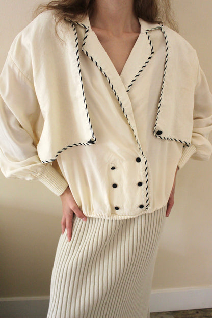 Beautiful Vintage Woven Silk Popover