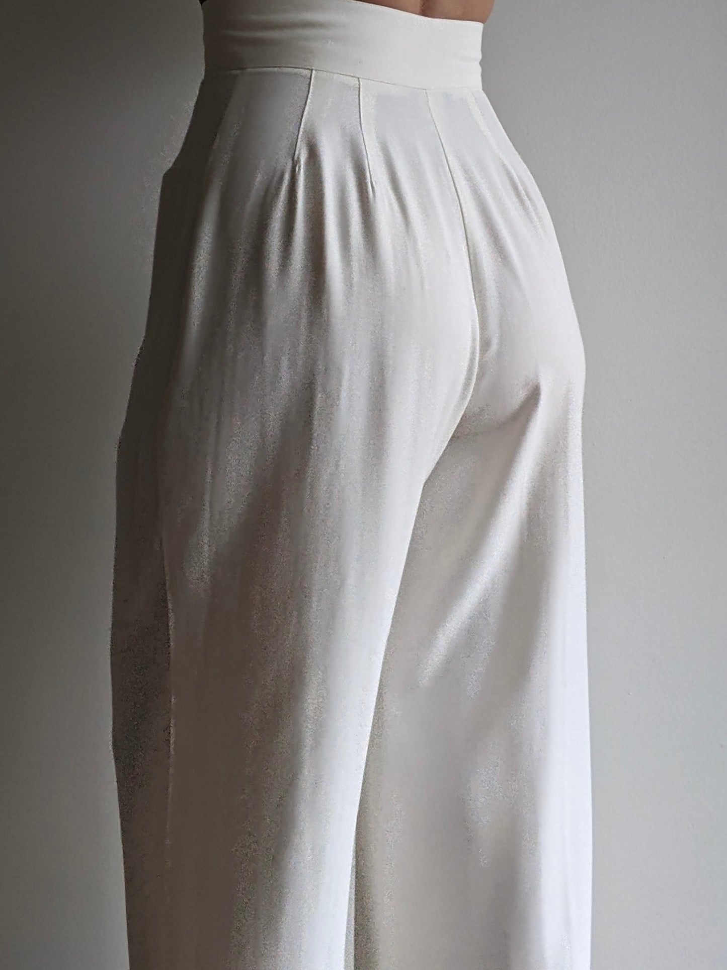 Beautiful Vintage Cream Wide-Leg Pants