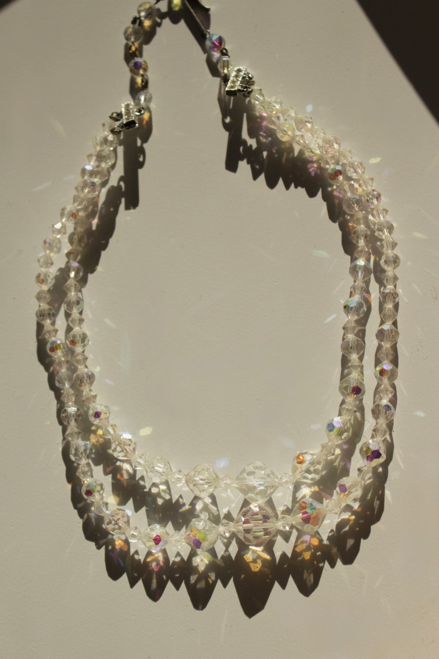 Stunning Vintage Tiered Glass Bead Necklace