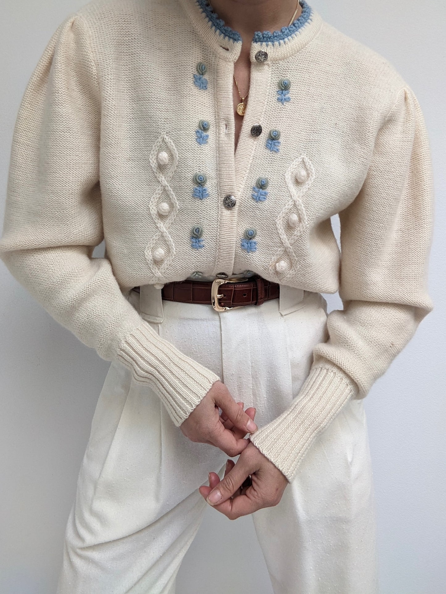 Gorgeous Vintage Floral Embroidered Wool Cardigan