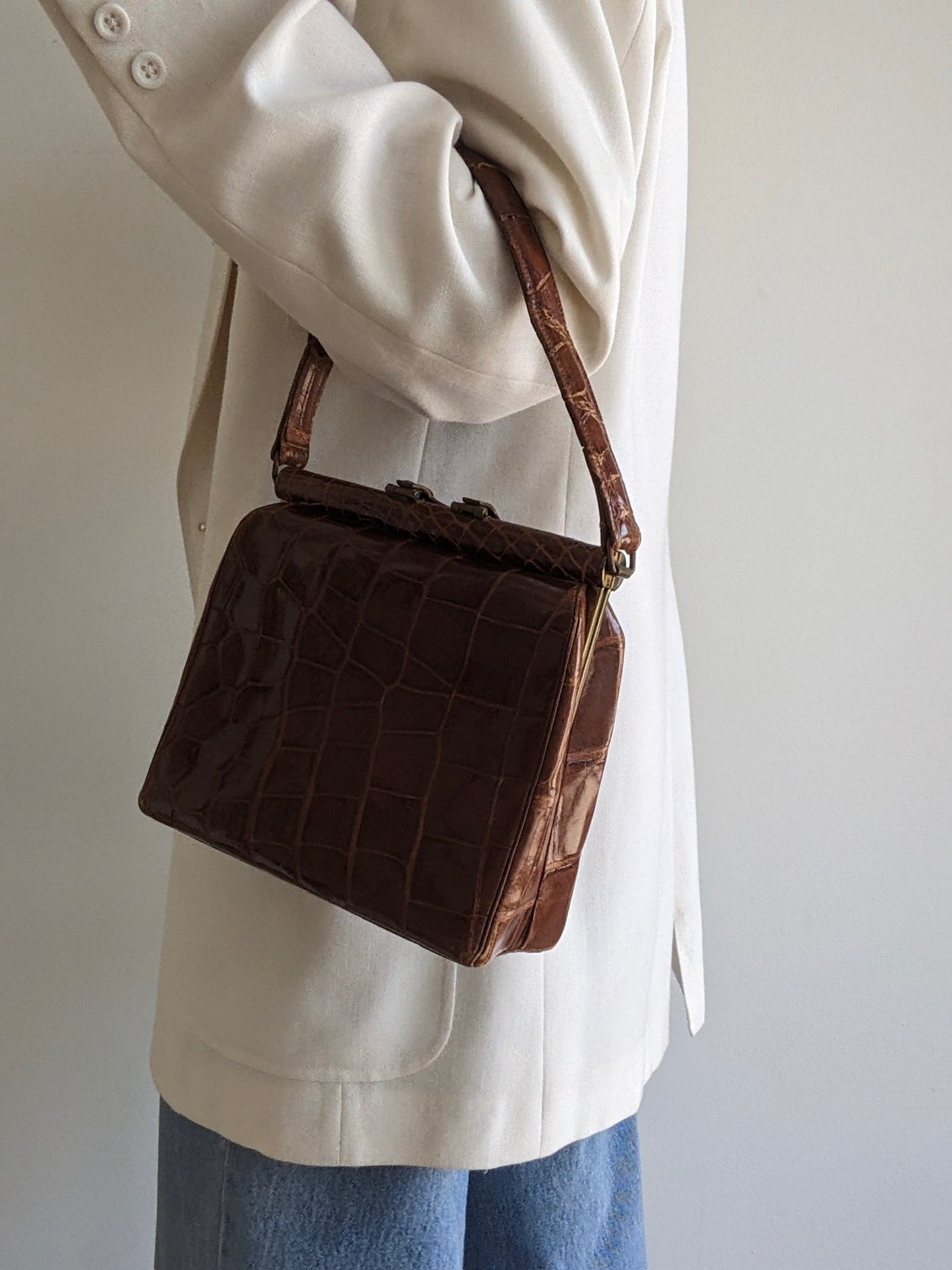 Incredible Vintage Alligator Embossed Leather Handbag