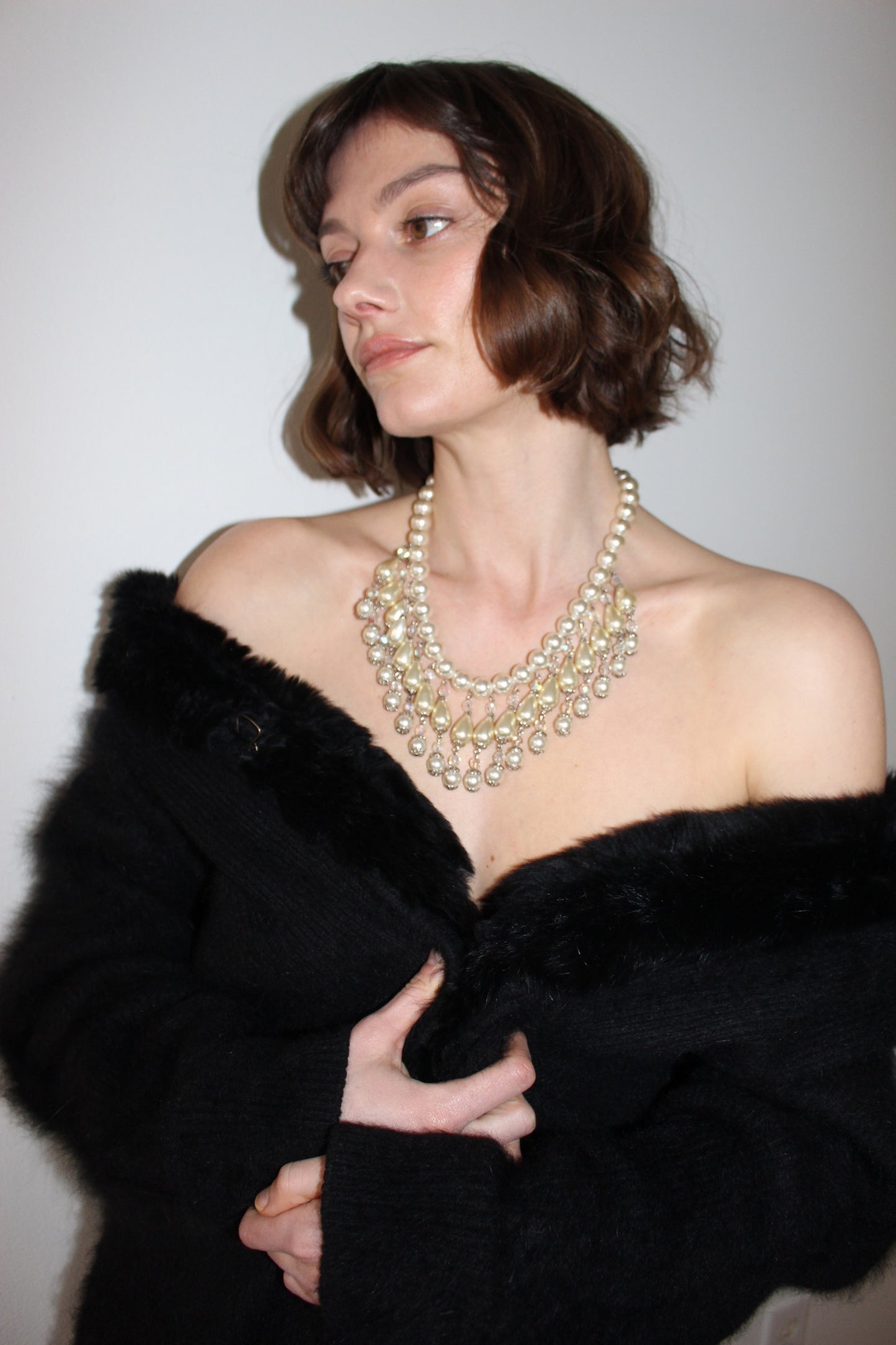 Vintage Faux Pearl Drop Collar