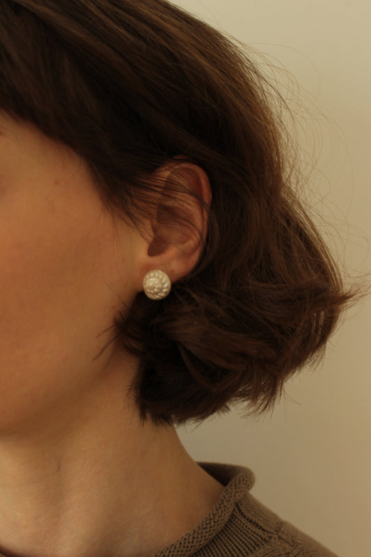 Sweetest Vintage Shell Stud Earrings