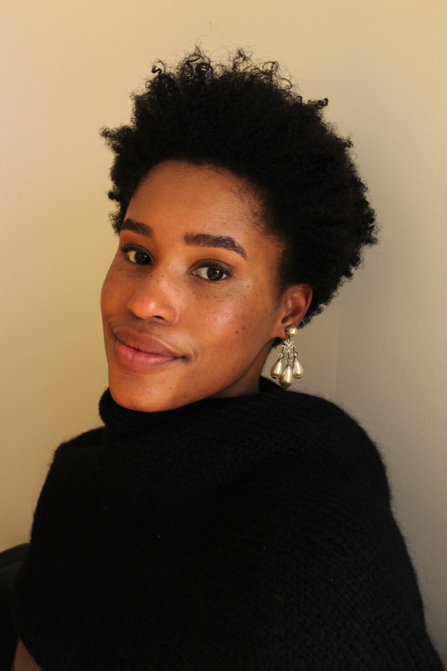 Elegant Vintage Glass Bead & Dangled Faux Pearl Earrings