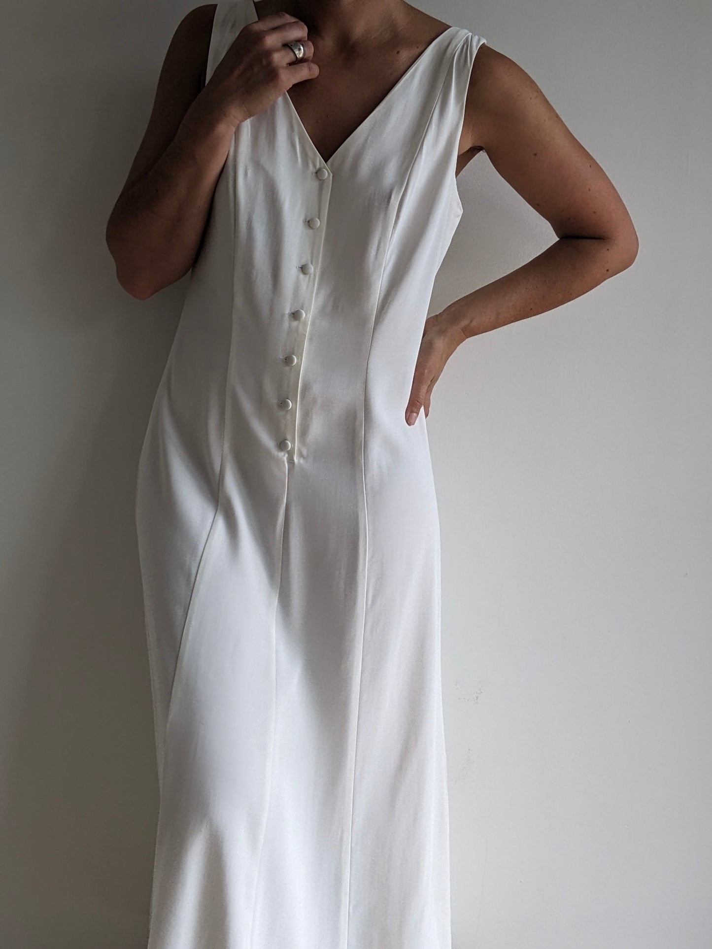 Vintage Sleevless Ivory Summer Dress