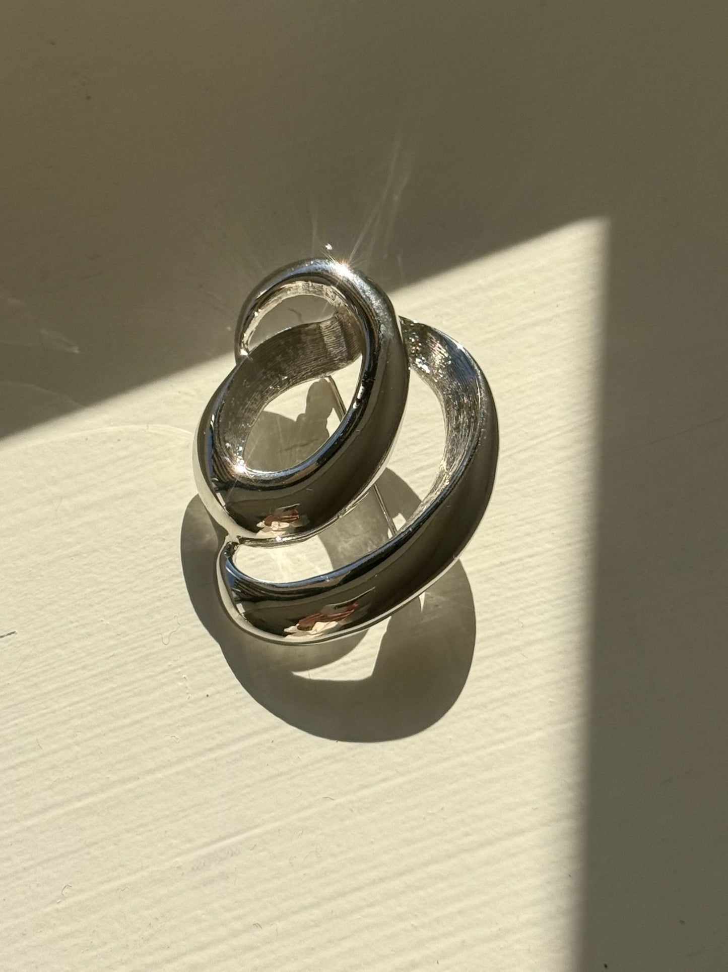 Vintage Bright Silver Swirl Brooch