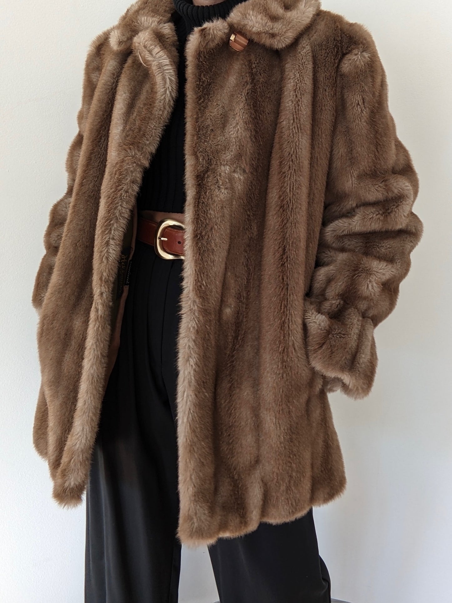 Luxury Vintage Plush Faux Fur Coat
