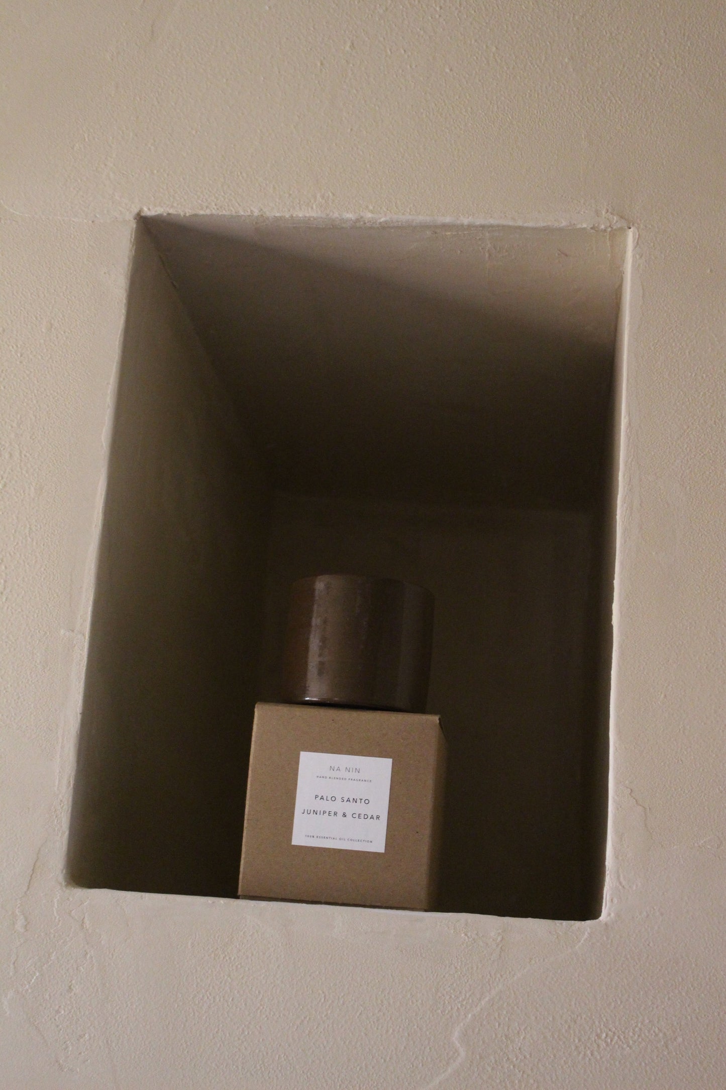 Palo Santo, Juniper, & Cedarwood Soy Candle / Espresso Ceramic