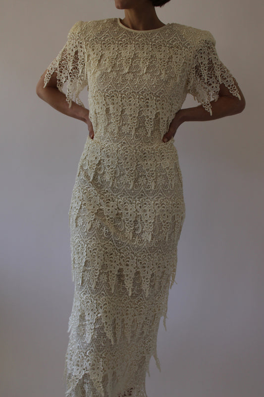 Lovely Vintage Vanilla Tiered Lace Dress