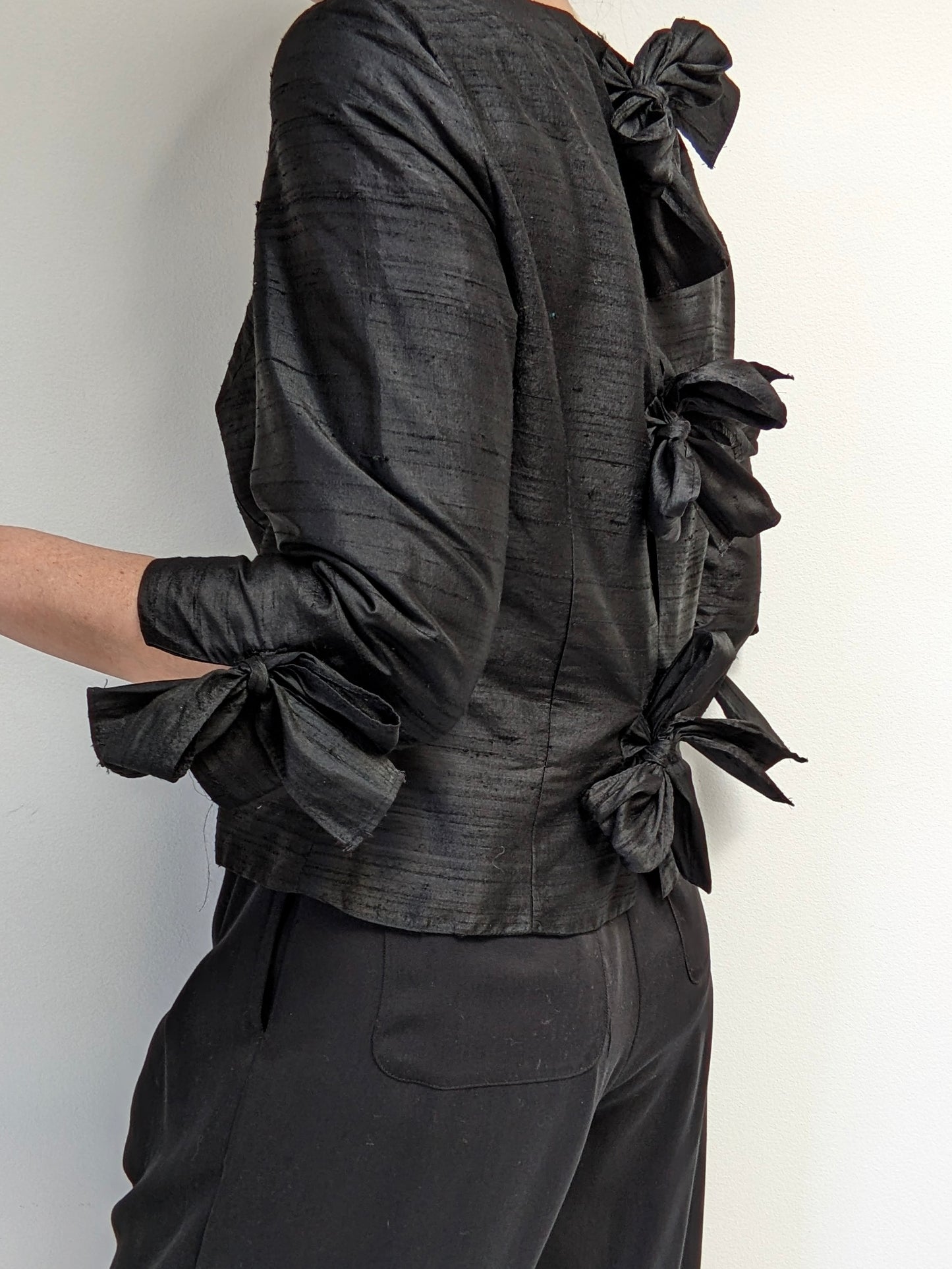 Beautiful Vintage Ink Brushed Silk Tie Blouse