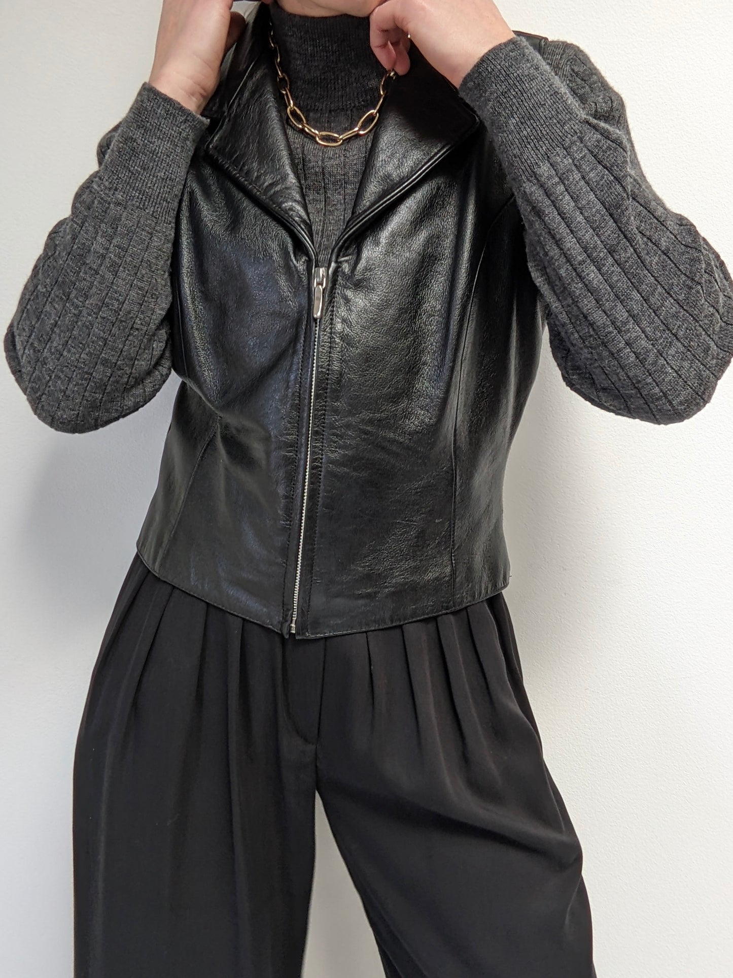 Vintage Wilsons Onyx Leather Zip Vest