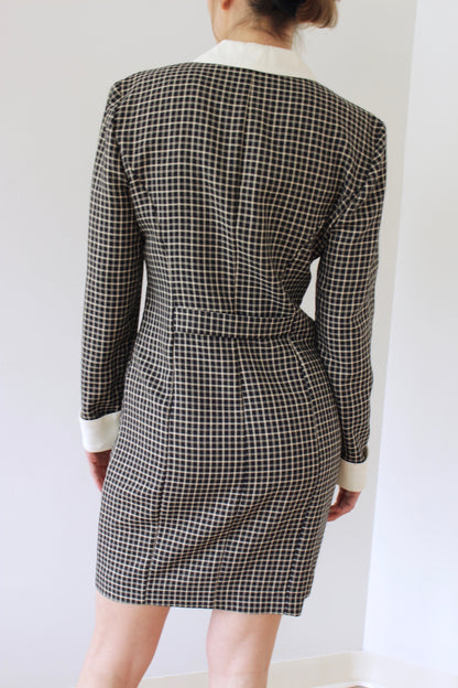Elegant Vintage Onyx Grid Dress