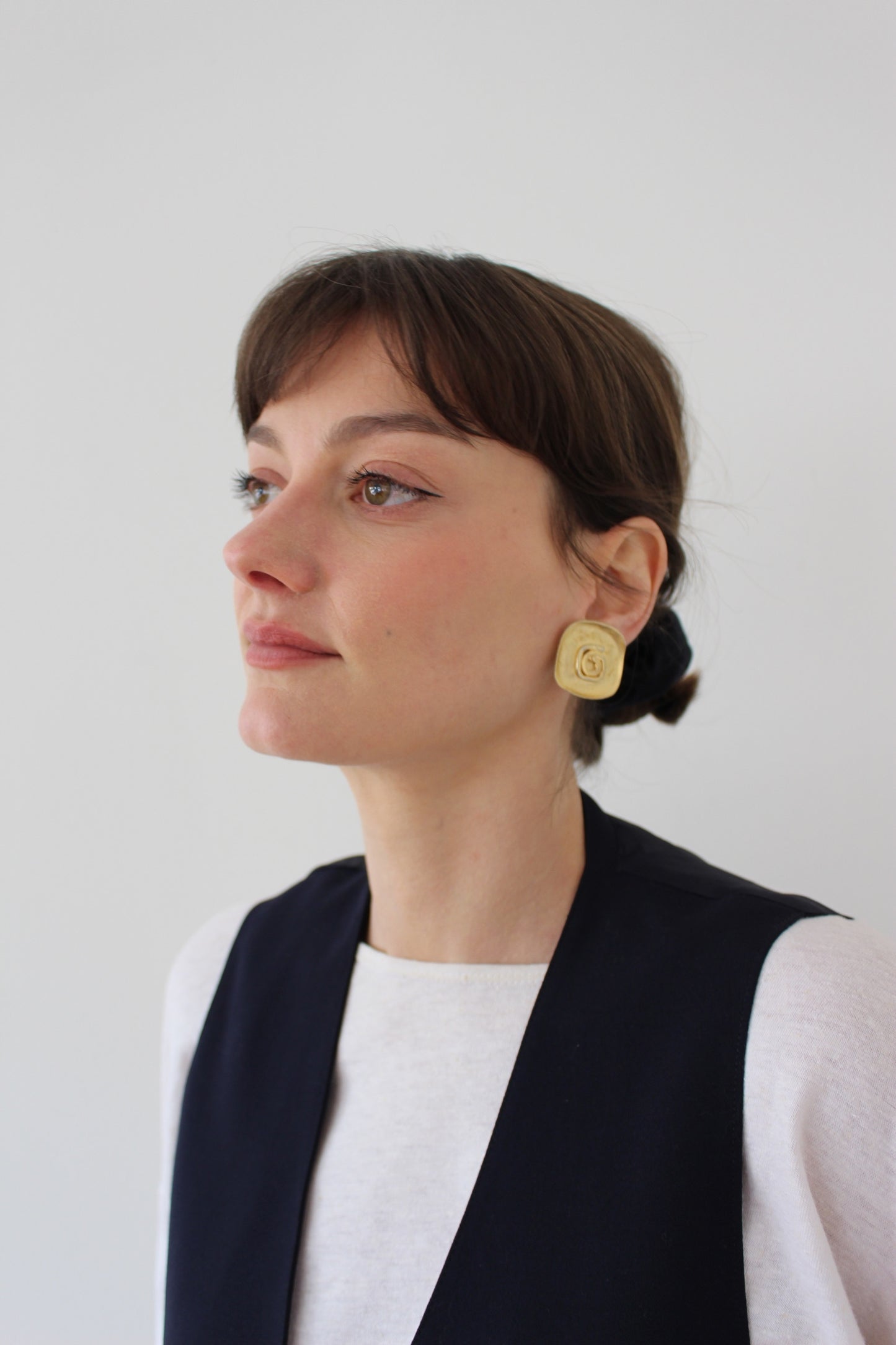 Vintage Gold Swirl Plate Earrings