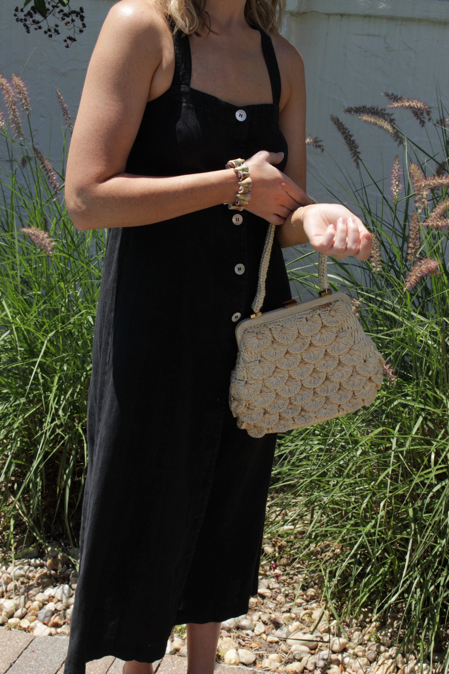 Lovely Vintage Raffia Scalloped Handbag