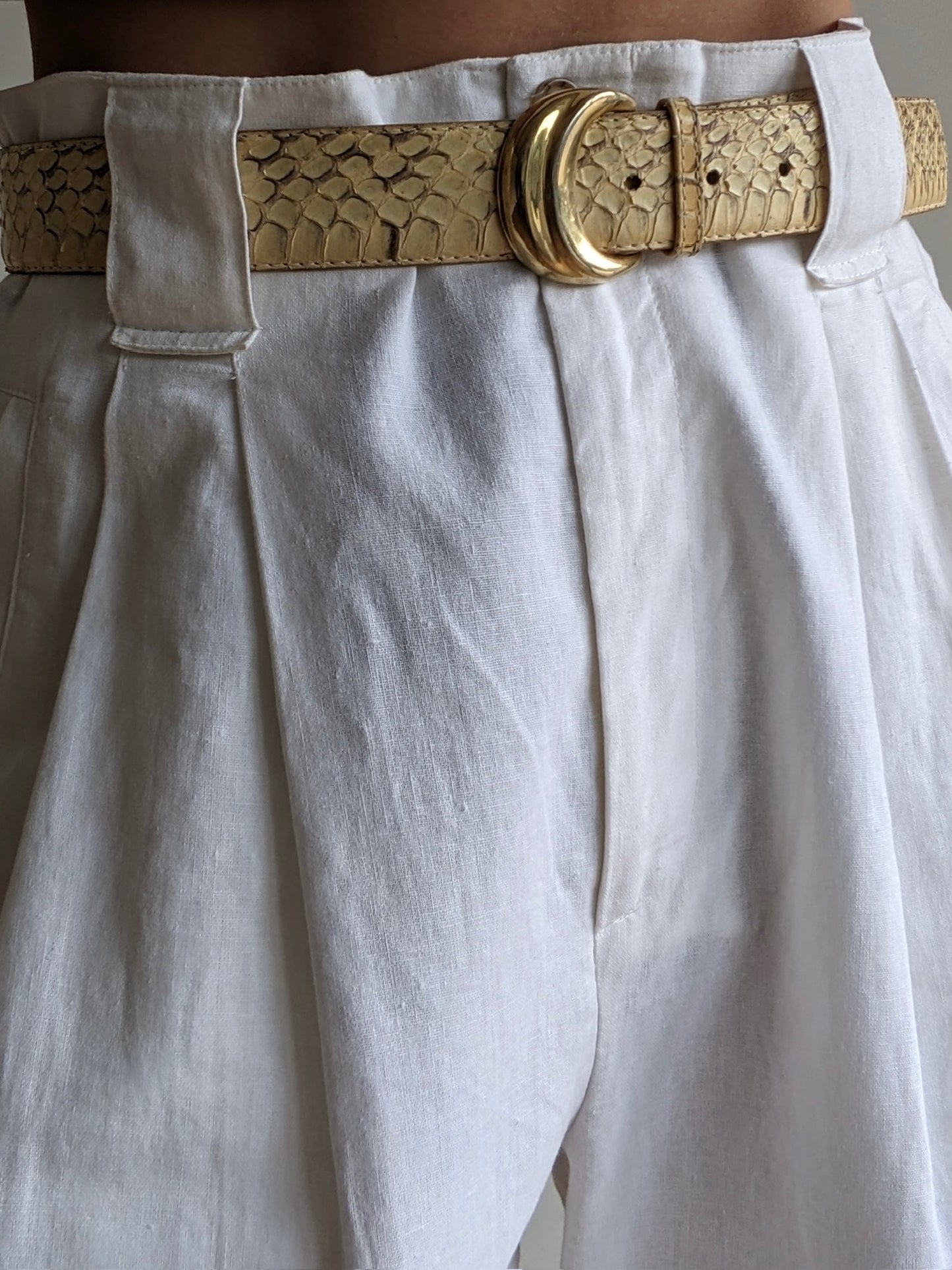 Stunning Vintage Butter Snakeskin Leather Belt