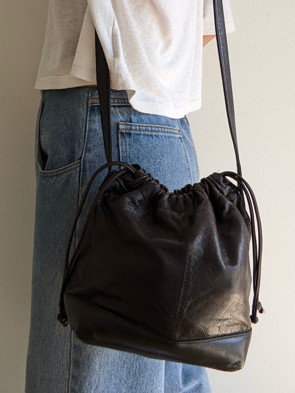 Vintage Espresso Pebbled Leather Bucket Bag