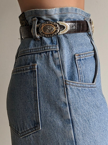 Vintage Embossed Leather & Ornate Hardware Belt